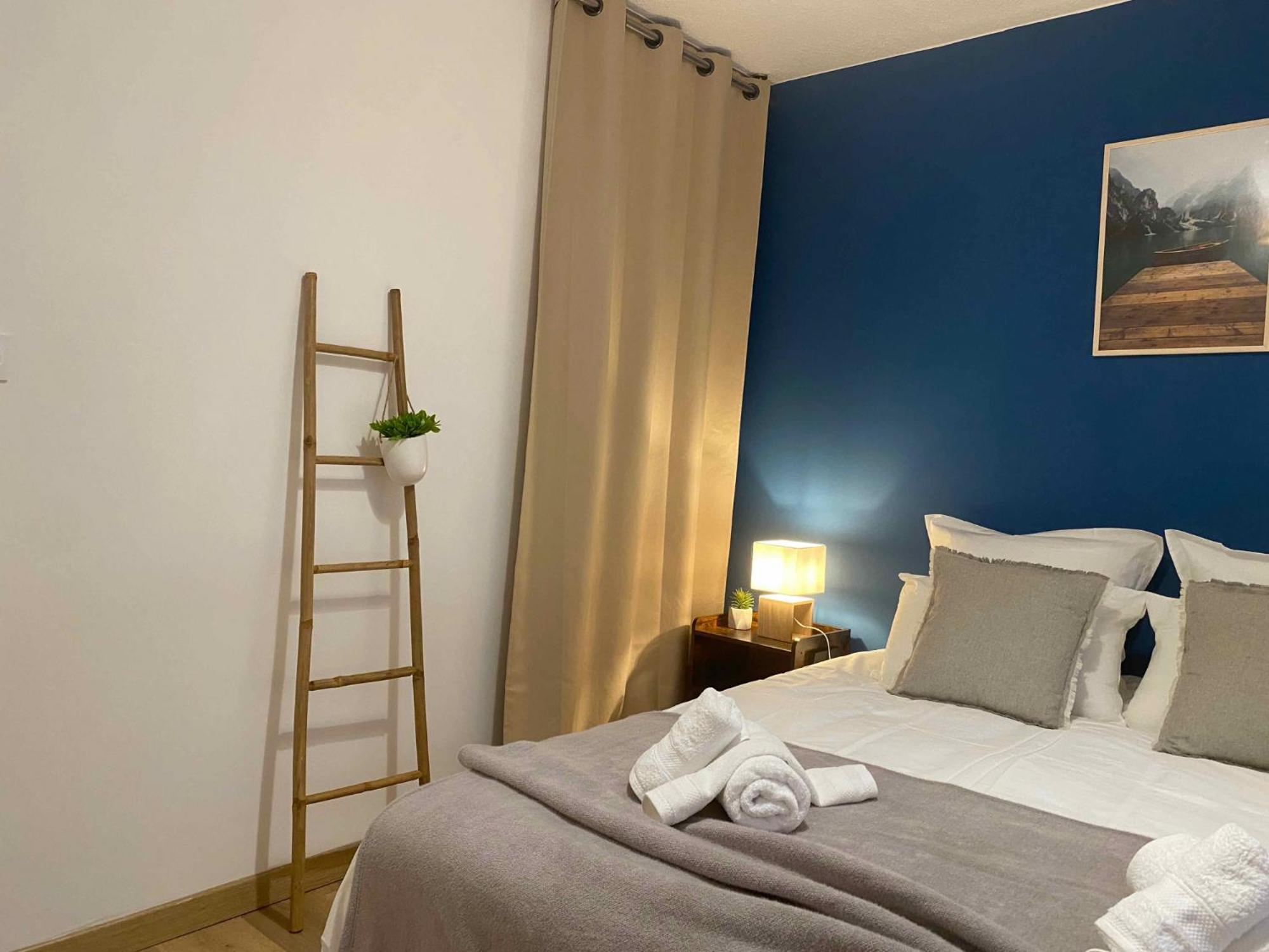 Le Point Virgule - Parking Prive - Climatisation Apartman Montauban Kültér fotó